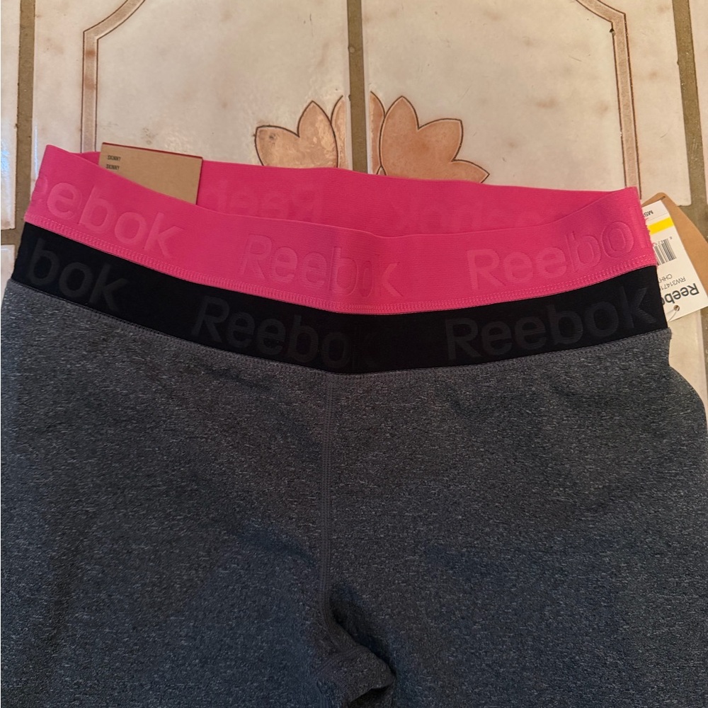 Reebok Leggings - Picture 2 of 8